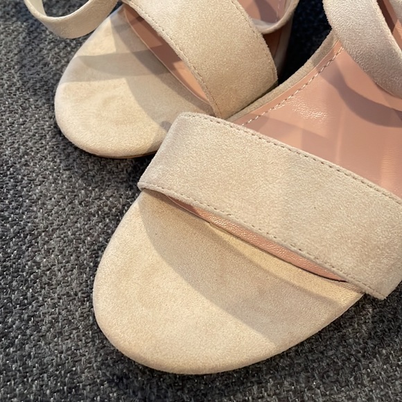 Nude heels with ribbon tie! Never worn - Picture 4 of 4